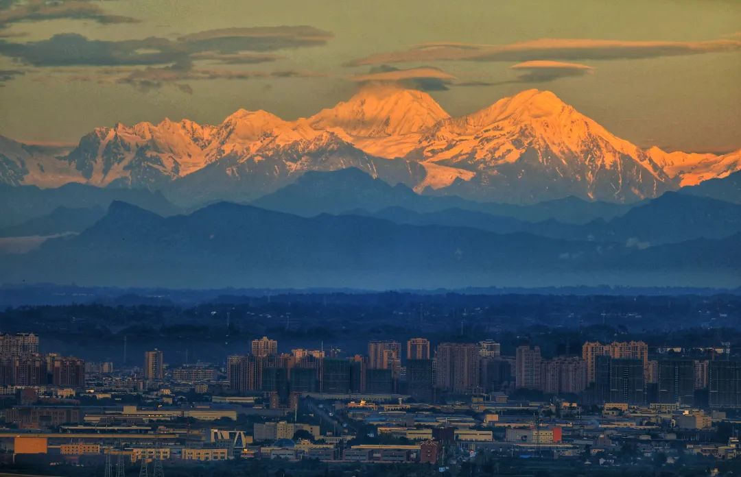 蒲江雪山.jpg